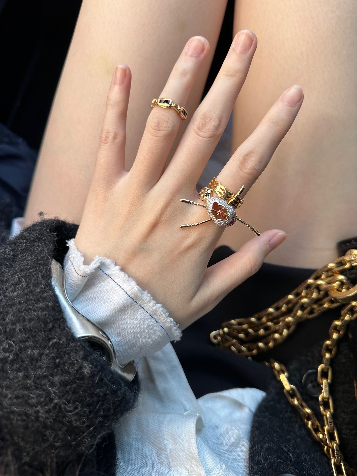 10.67g per dose The Host, Ring