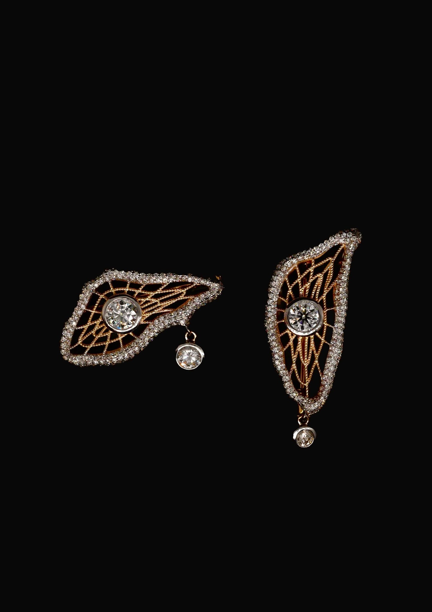 4.91g per dose, AU750, brooch