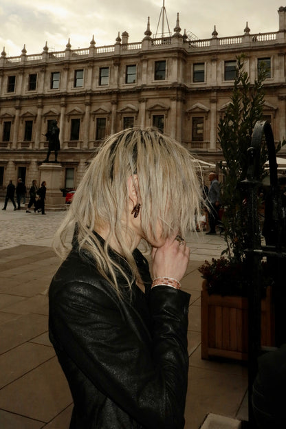 7.06g per dose Earring