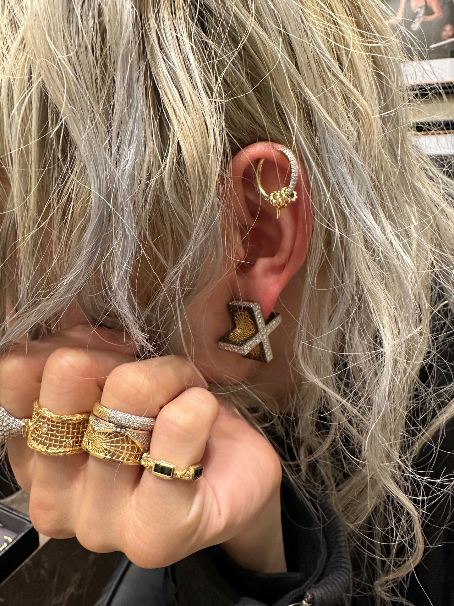 2.26g Per Dose, Single Ear Cuff