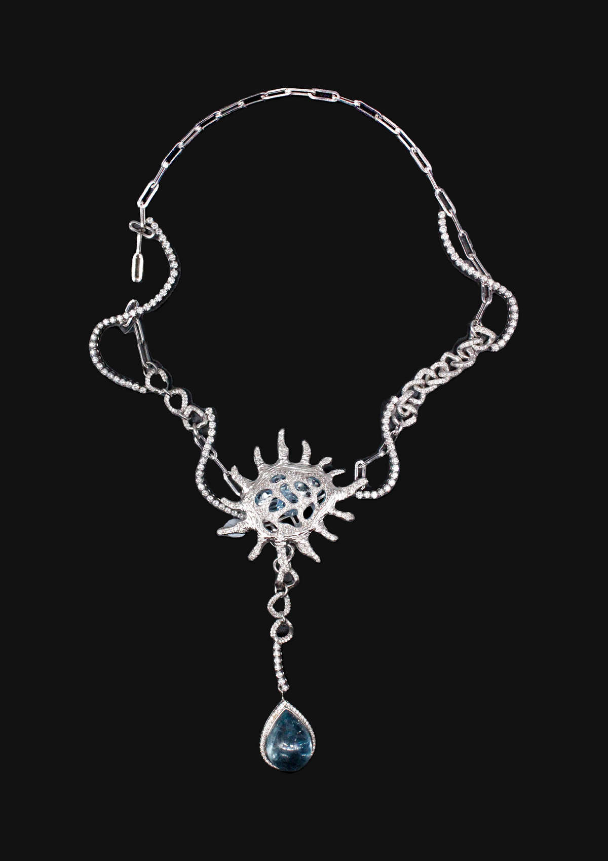 Aquamarine Urchin Necklace in 18K Gold