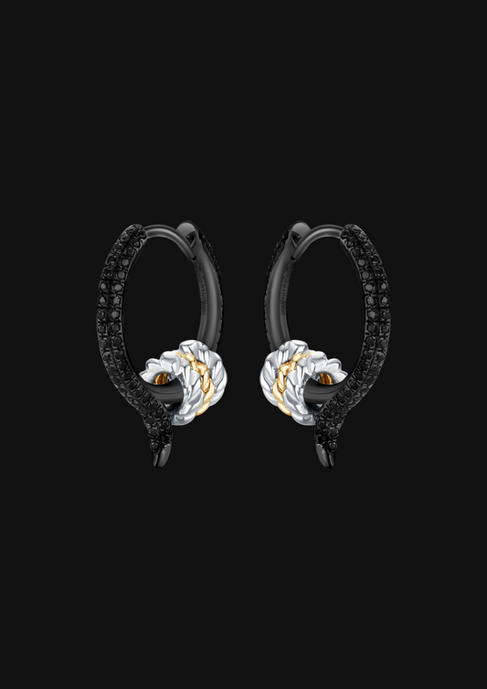 Fishtail Black Diamond Hoop Earrings in 18K Gold