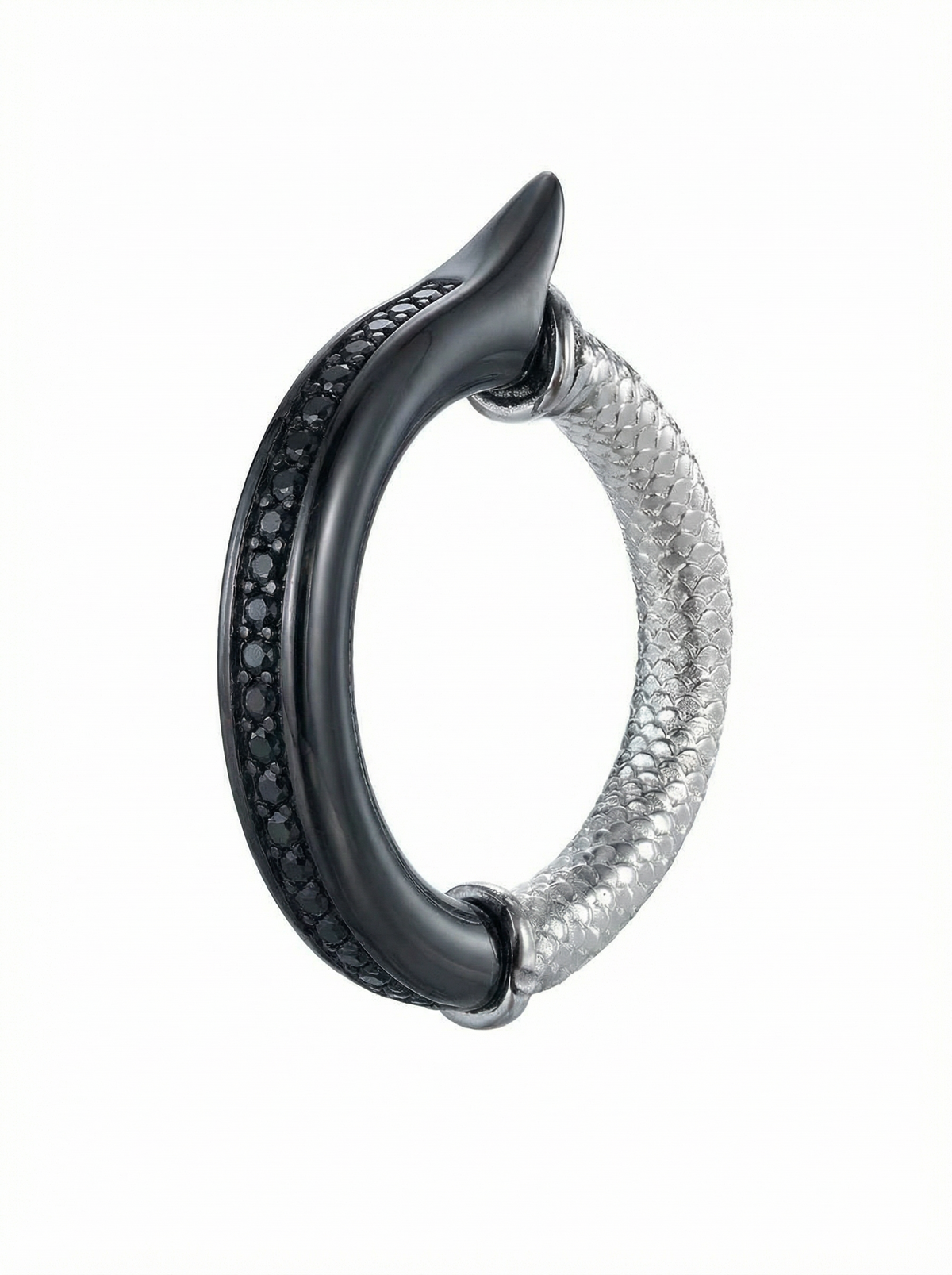 Black Fishtail Ring in Sterling Silver