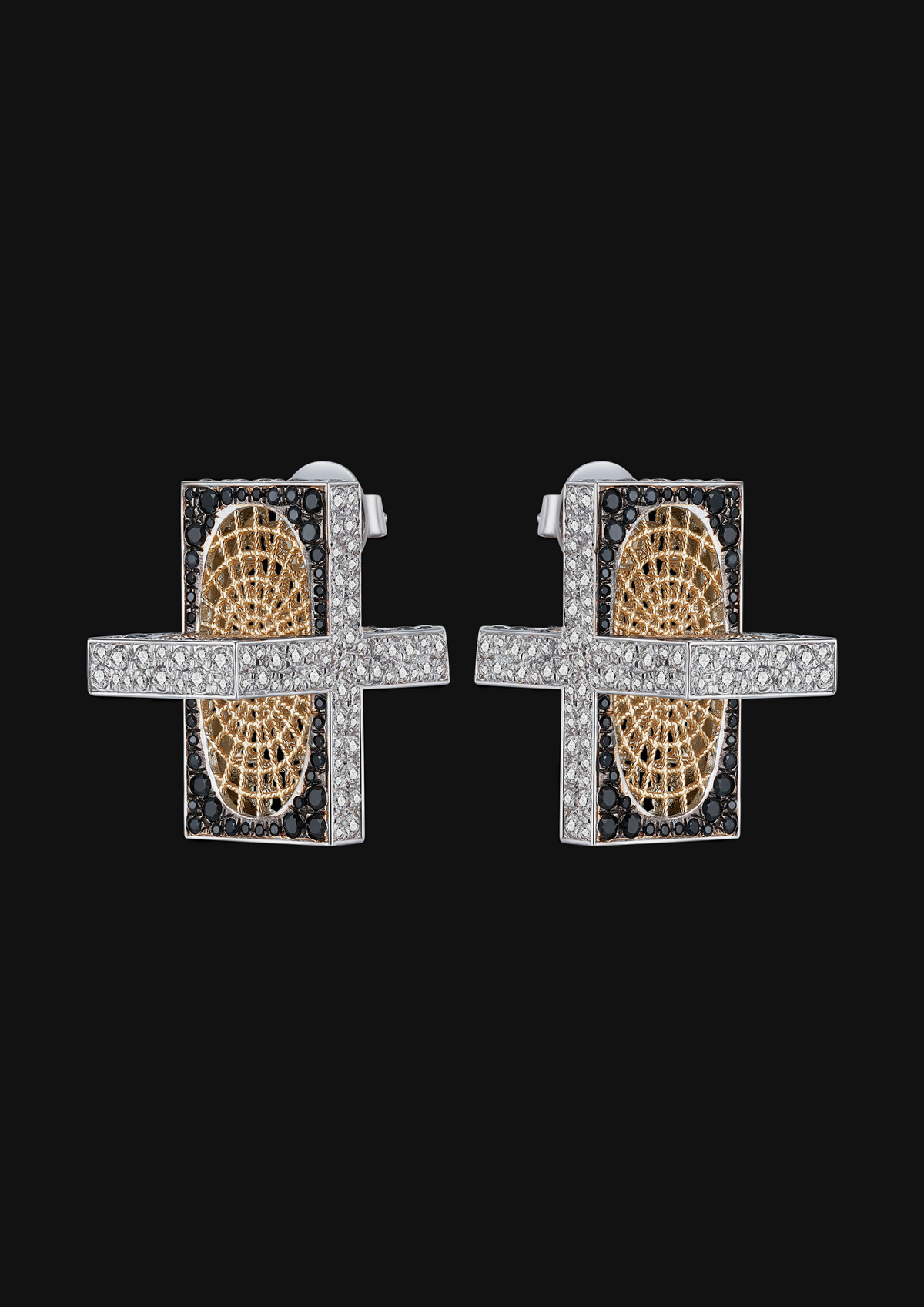 Cross Chessboard Filigree Stud Earrings — Gold in 18K Gold