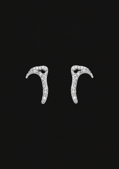 Shell Stud Earrings 02 in 18K Gold — black background product cover