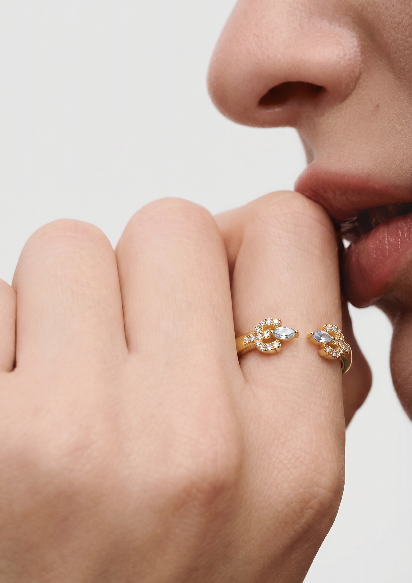 GOLD RING